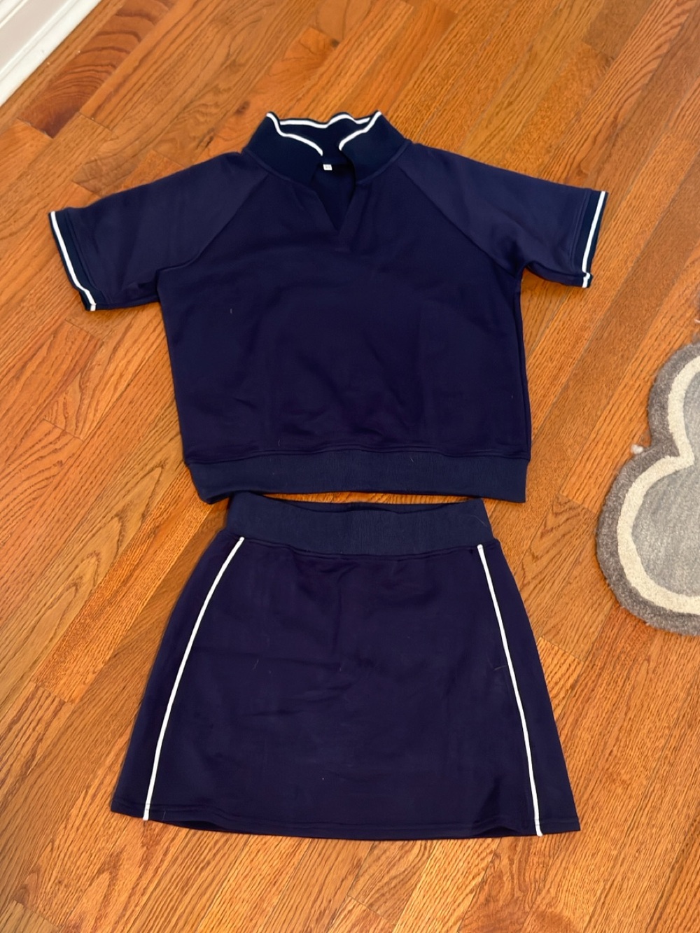 NEW Navy Two-Piece Skort Set with White Piping - size XS
